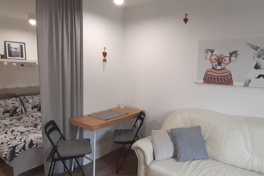 Lemuria Apartament Szkolna Centrum Λέγκνικα Εξωτερικό φωτογραφία